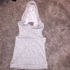 Sleeveless hoodie